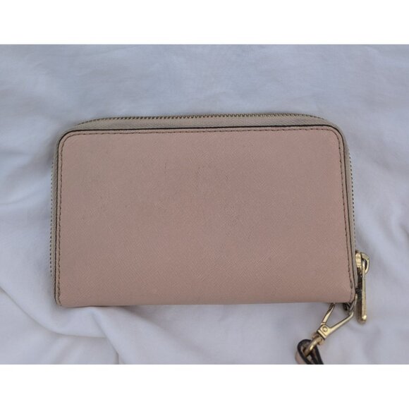 Michael Kors Saffiano Leather Large Smartphone Wristlet Wallet - Picture 2 of 12